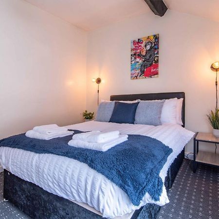 Characterful 2 Bedroom Apartment - Central Location كاسل دونينغتون المظهر الخارجي الصورة