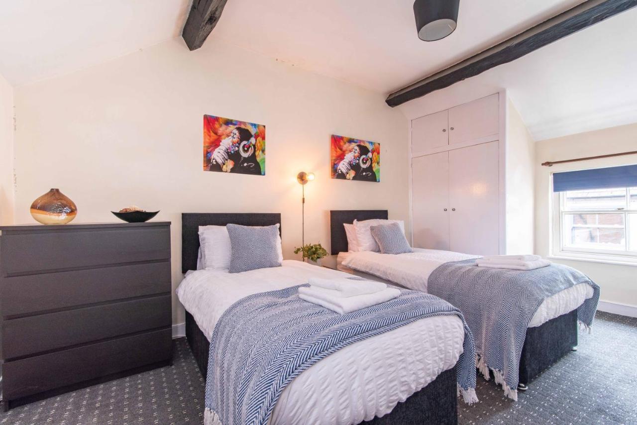 Characterful 2 Bedroom Apartment - Central Location كاسل دونينغتون المظهر الخارجي الصورة